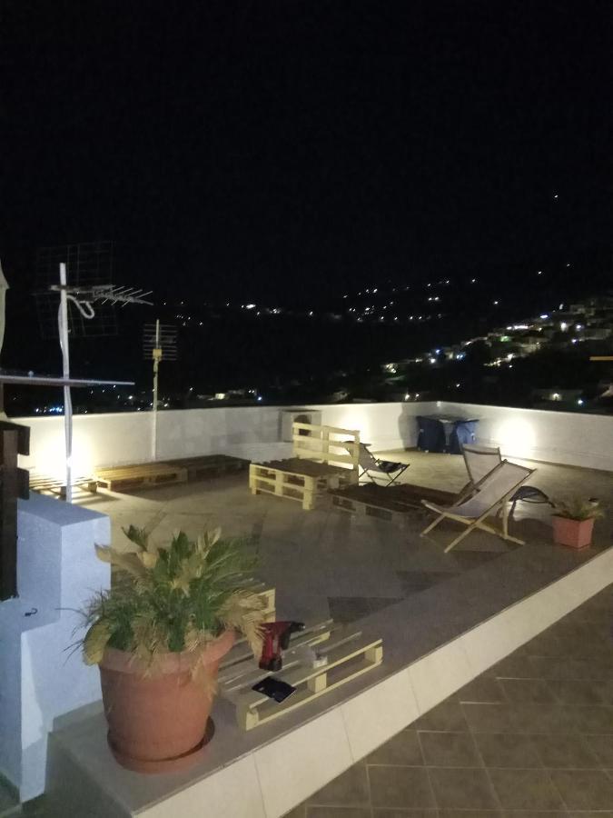 Appartamento New Style In The Neighborhood Ermoupoli Esterno foto