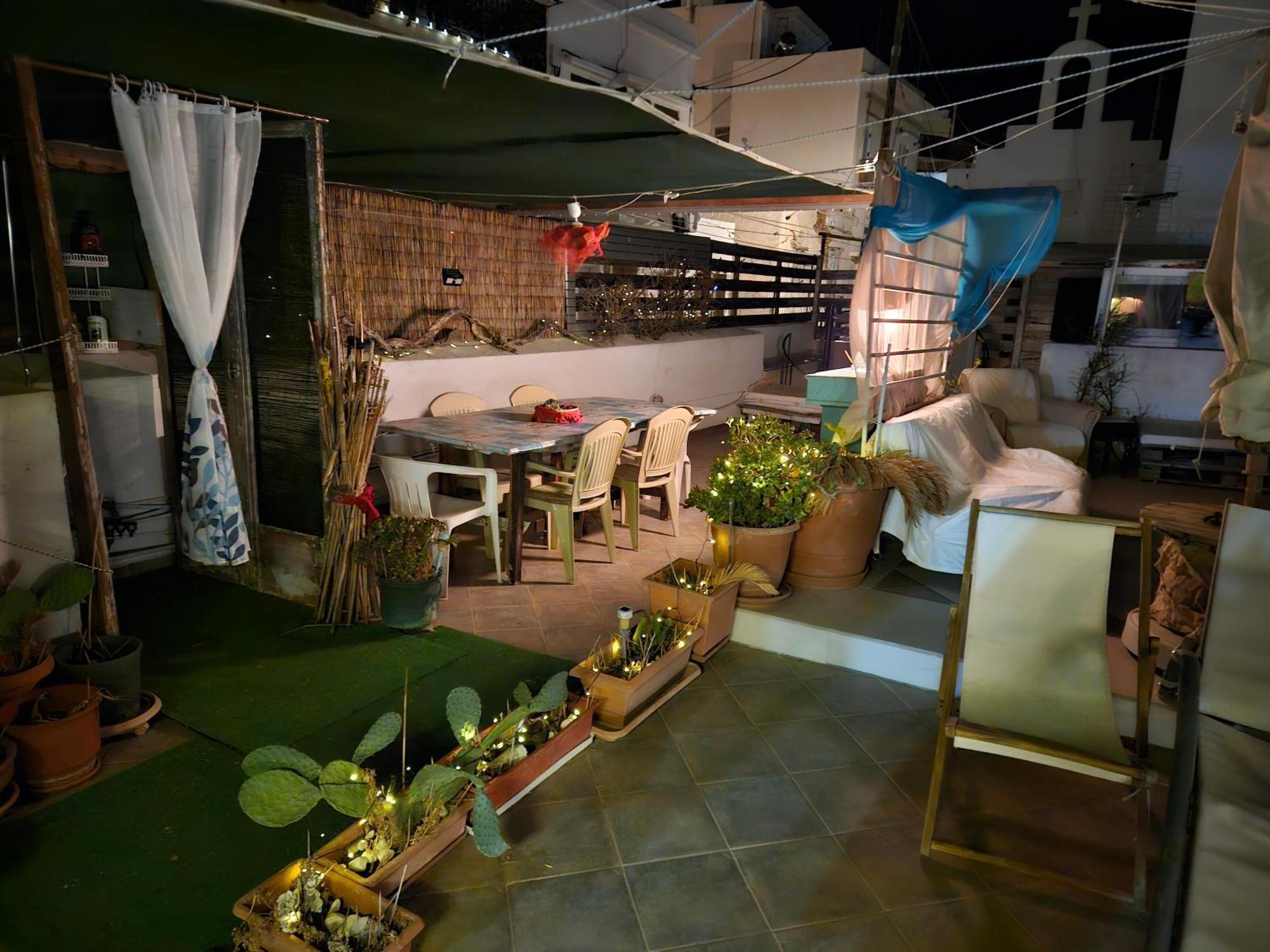 Appartamento New Style In The Neighborhood Ermoupoli Esterno foto